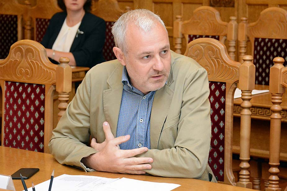 Сергей Шестухин