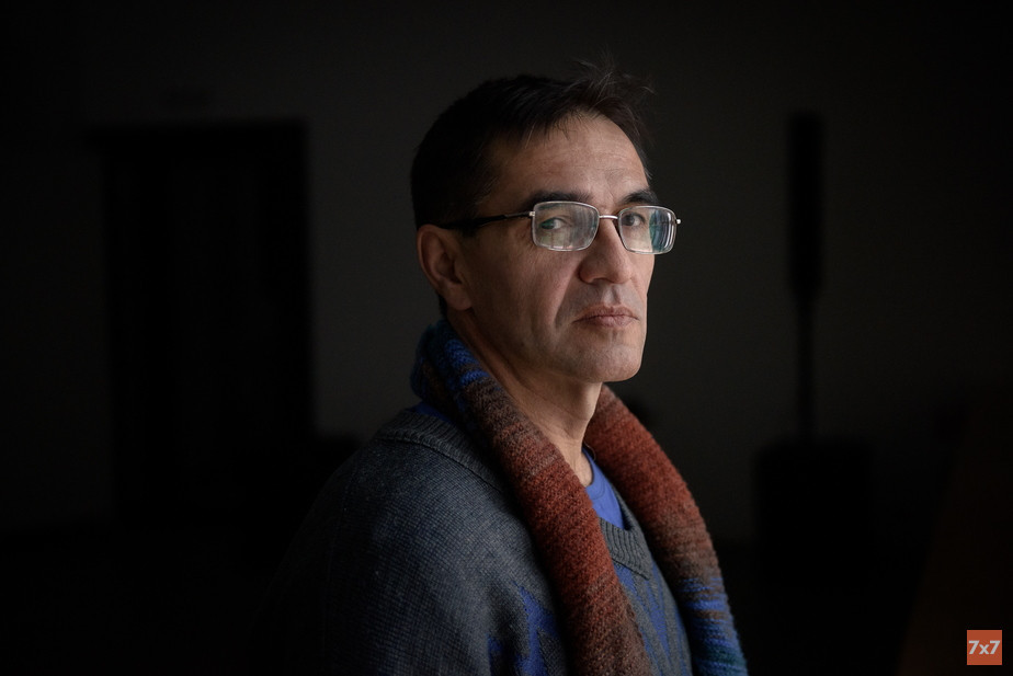 Иван Иванов