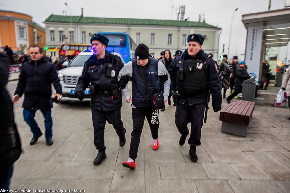 %D0%97%D0%B0%D0%B4%D0%B5%D1%80%D0%B6%D0%B0%D0%BD%D0%B8%D1%8F%20%D0%B2%20%D0%9C%D0%BE%D1%81%D0%BA%D0%B2%D0%B5.%20%D0%A4%D0%BE%D1%82%D0%BE%20%D0%90%D0%BB%D0%B5%D0%BA%D1%81%D0%B5%D1%8F%20%D0%9D%D0%B0%D1%81%D0%B5%D0%B4%D0%BA%D0%B8%D0%BD%D0%B0