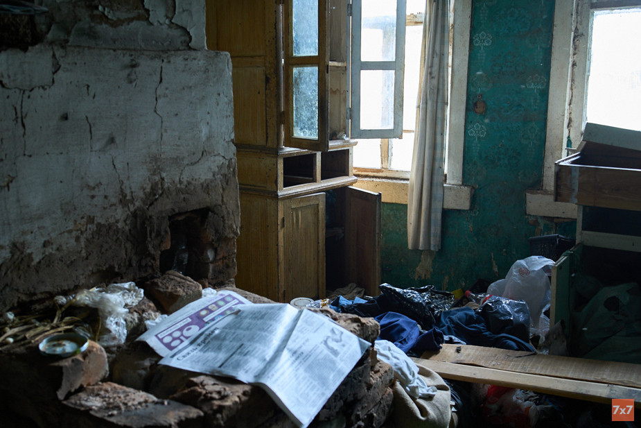 Внутри дома на Колхозной