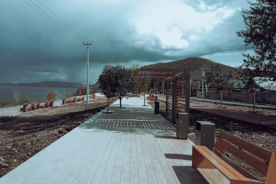 Набережная в Ширяево