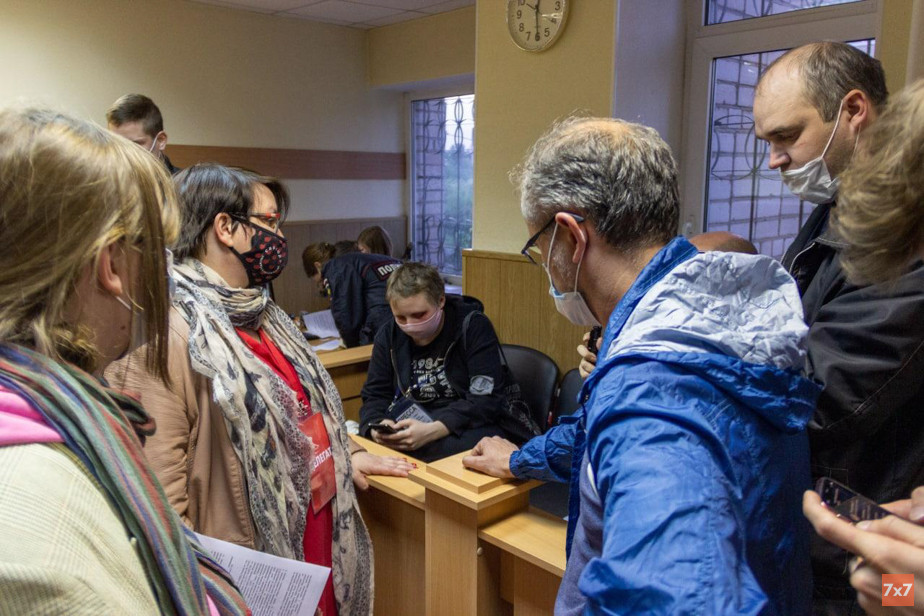 Участники заседания в новгородском суде 24 мая