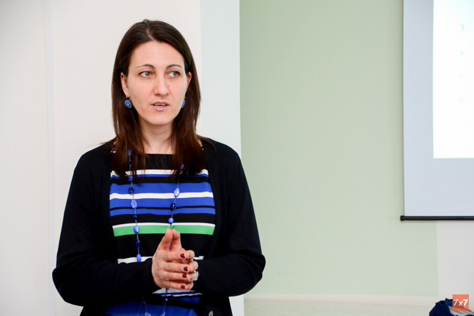 Галина Арапова