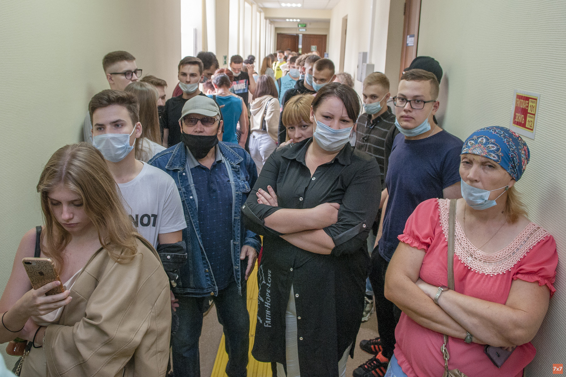 Сторонники Михаила Долматова