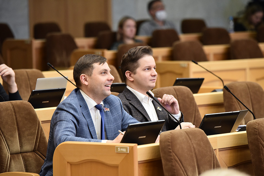 Олег Михайлов и Виктор Воробьев в Госсовете Коми