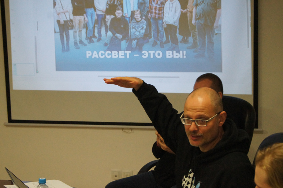 Владимир Жилкин на встрече с Екатериной Дунцовой, главой партии «Рассвет»