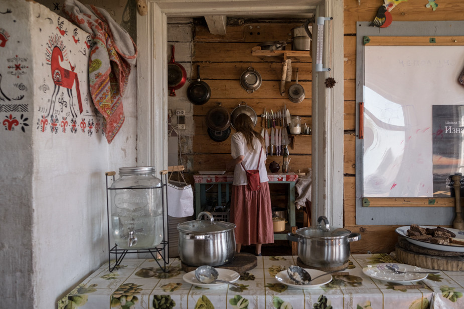 Еду в «Живой деревне» в основном готовят из веганских и вегетарианских продуктов