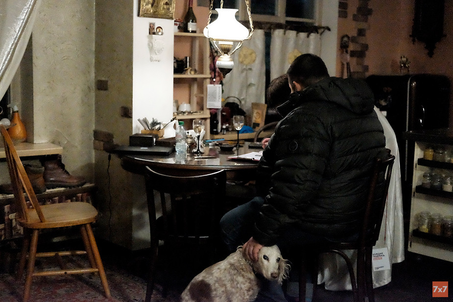 Штаб Надеждина в квартире Виктории и Андрея