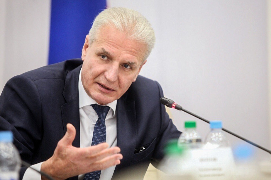 Александр Котов