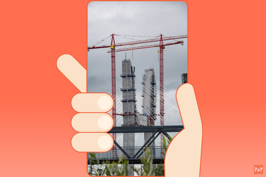 Стройка нового автомобильного моста. Фото Никиты Дюганова