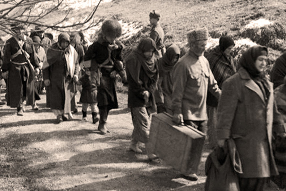 Кадр из фильма «Холод» про депортацию, святый карачаевцами