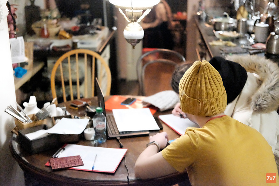 Штаб Надеждина в квартире Виктории и Андрея