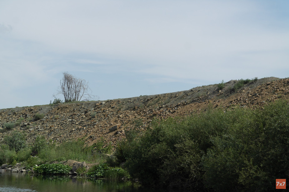 Фото со времени строительства дамбы в Орске, 2013 год