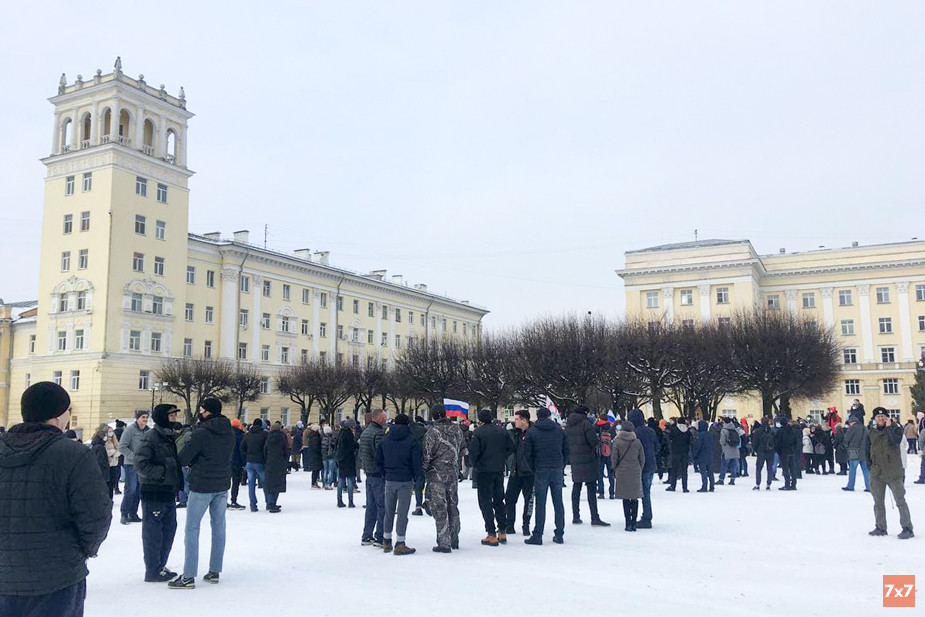 Смоленск вышел на акцию