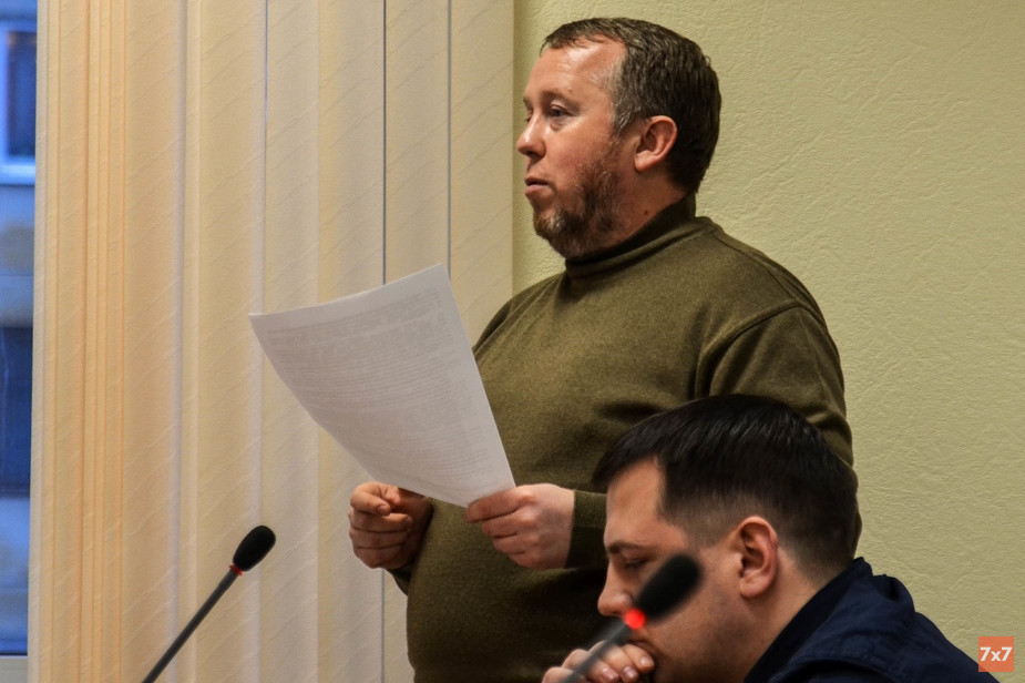  Роман Мельников