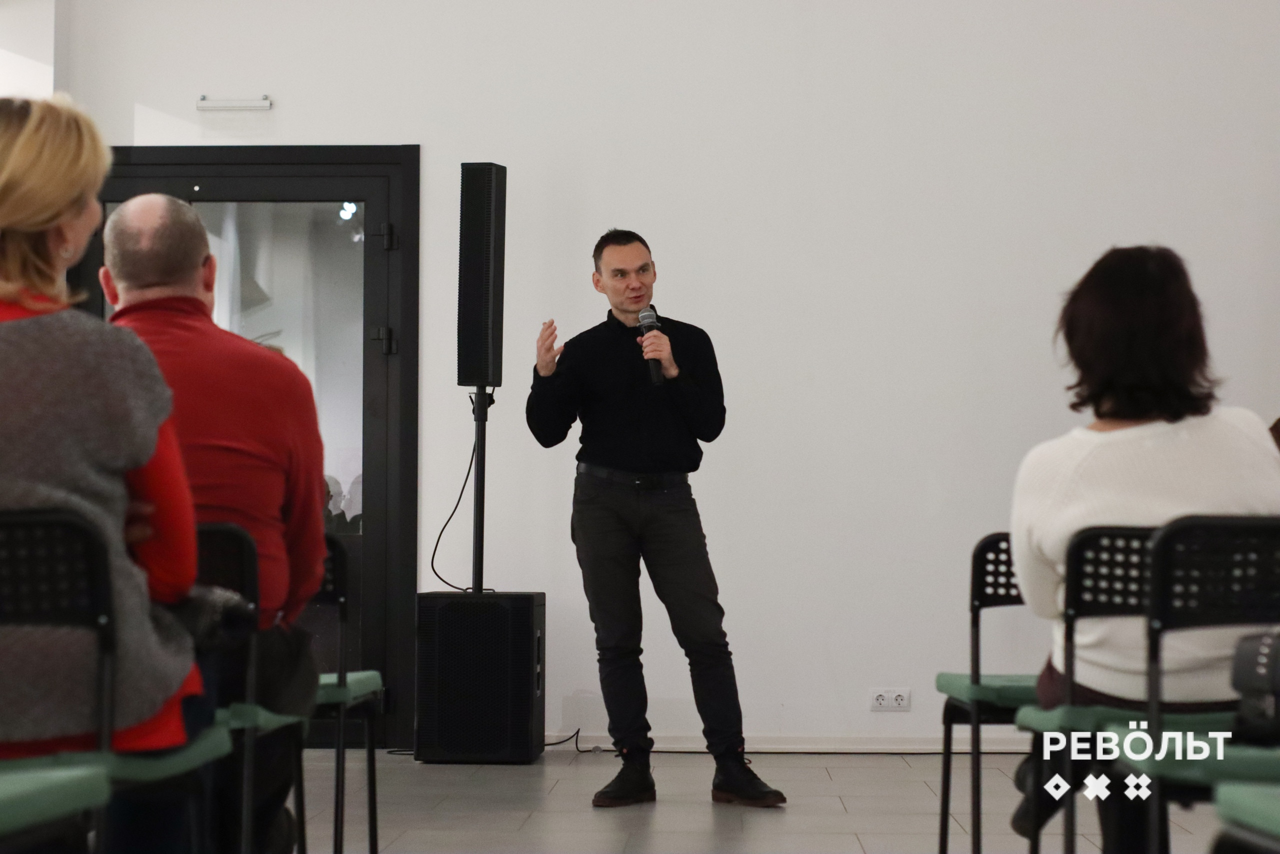 Аскольд Куров