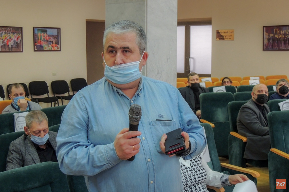 Андрей Кусакин на публичных слушаниях