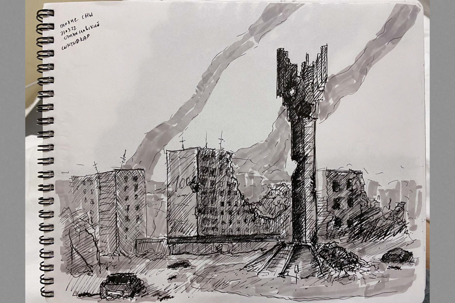  Damaged stele on the roundabout is about to collapse