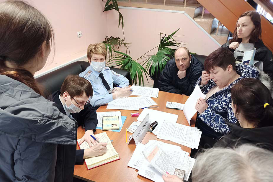 Украинские беженцы в ПВР на базе отдыха «Сахареж»