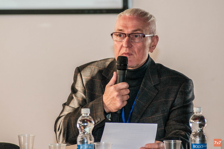 Андрей Старун