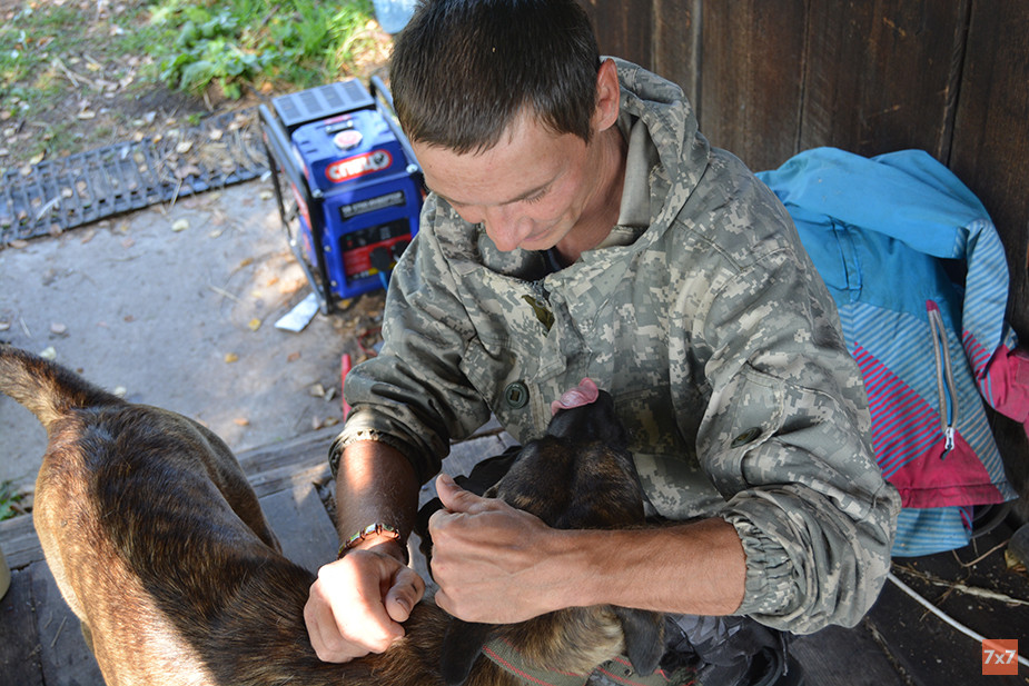 Серёжа и собака Луна