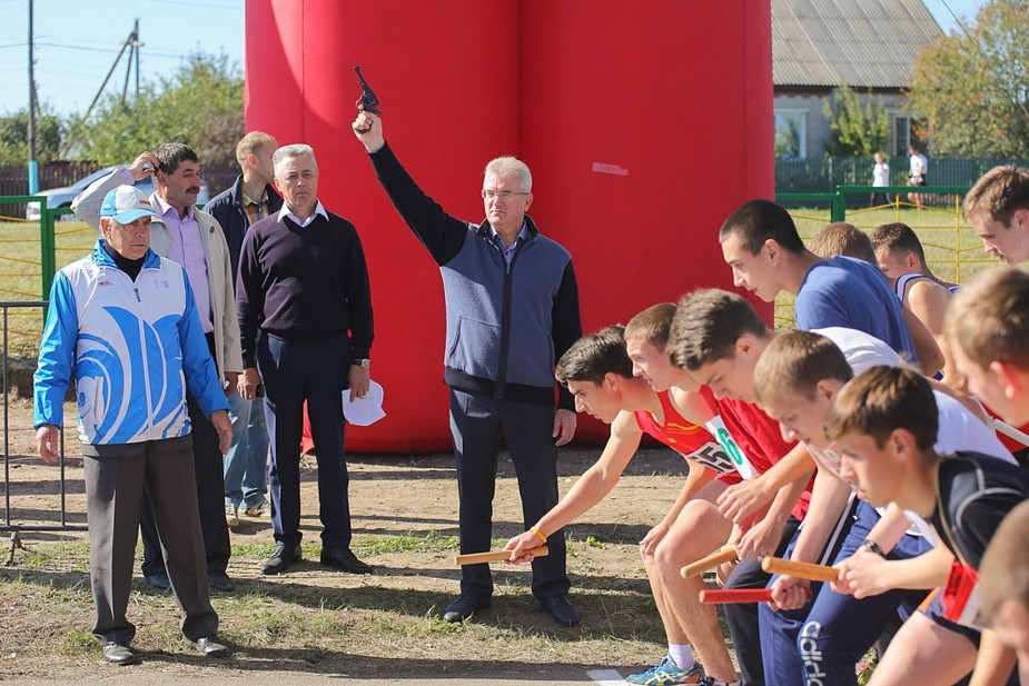 Иван Белозерцев