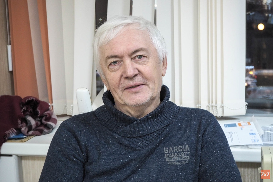 Юрий Богомолов