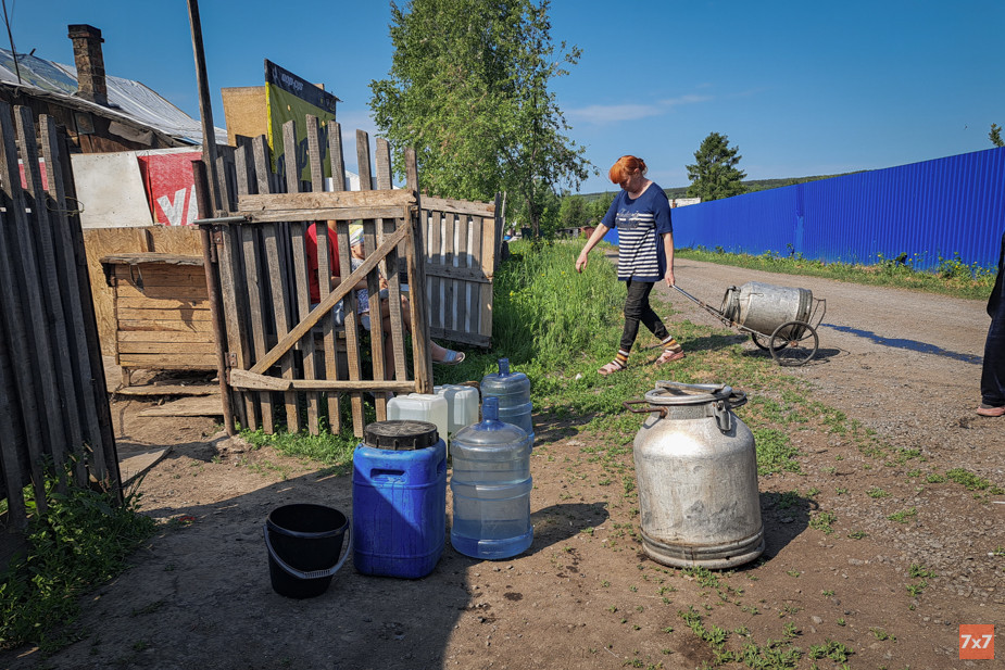 People stock water in any containers they have in their homes. Photo 7x7