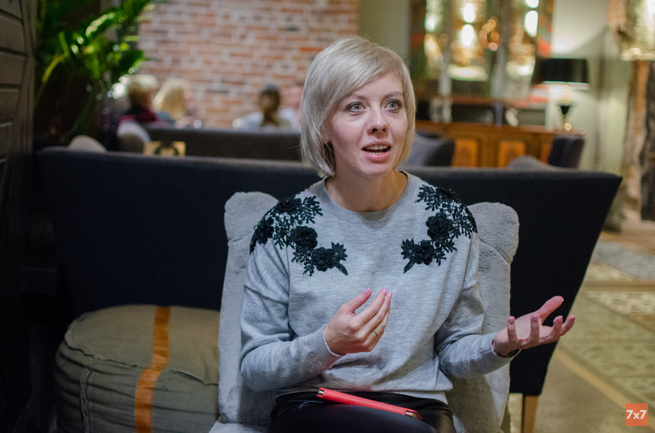 Журналистка Людмила Савицкая