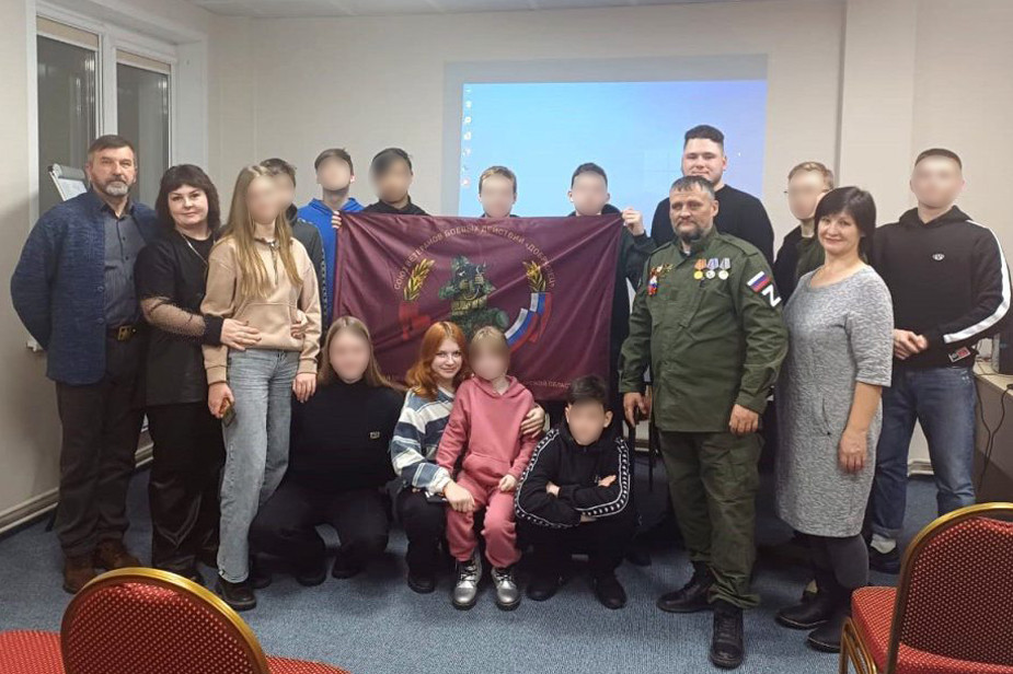 Встреча членов фонда «Дети России — Будущее Мира» и Союза ветеранов боевых действий «Доброволец». Фото: БФ «Дети России — Будущее Мира»