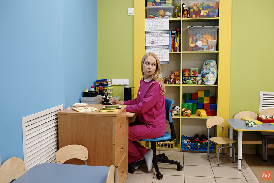 Марина на рабочем месте в одном из своих детских садов