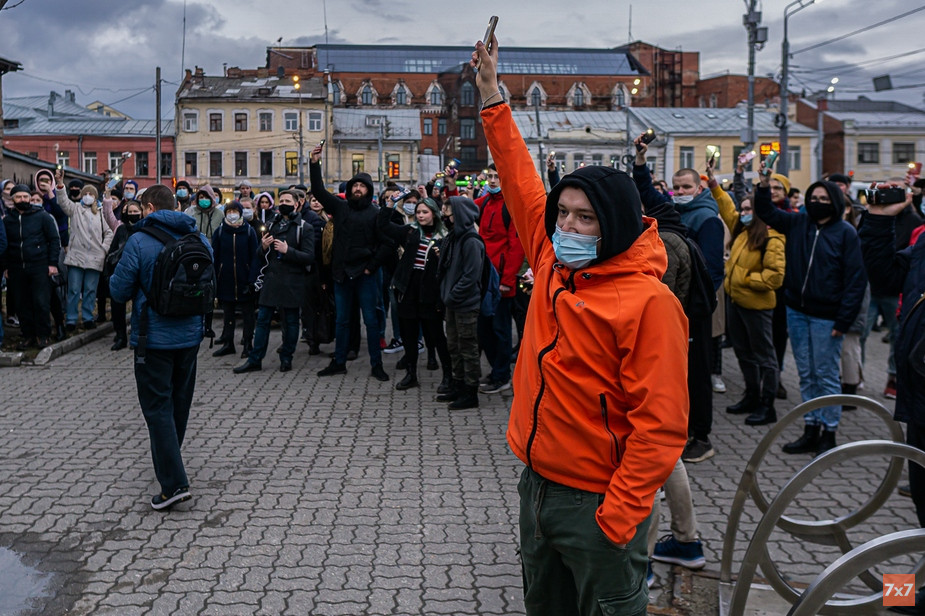 Участники несогласованной акции в поддержку Навального. Фото Льва Дюжина