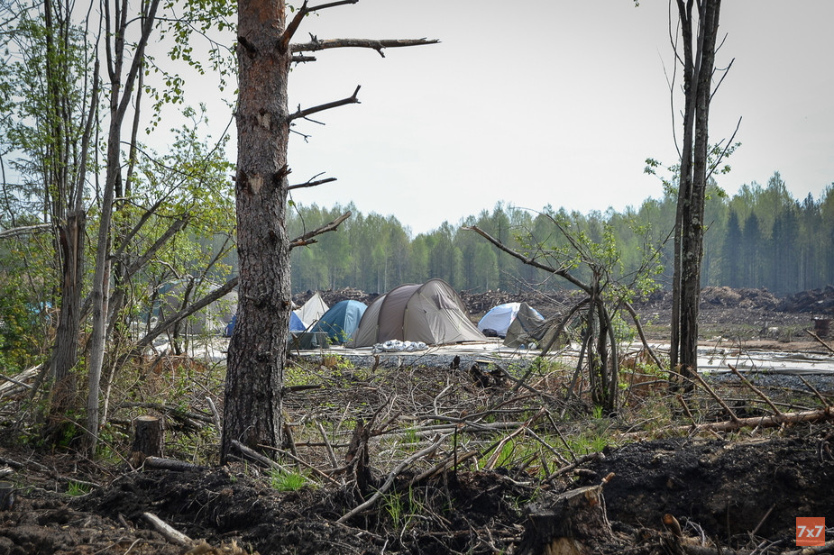 Рядом со станцией Шиес