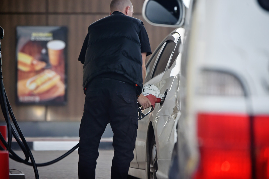 Автозаправочная станция сети «Роснефть», Новосибирск, 8 августа 2025 года