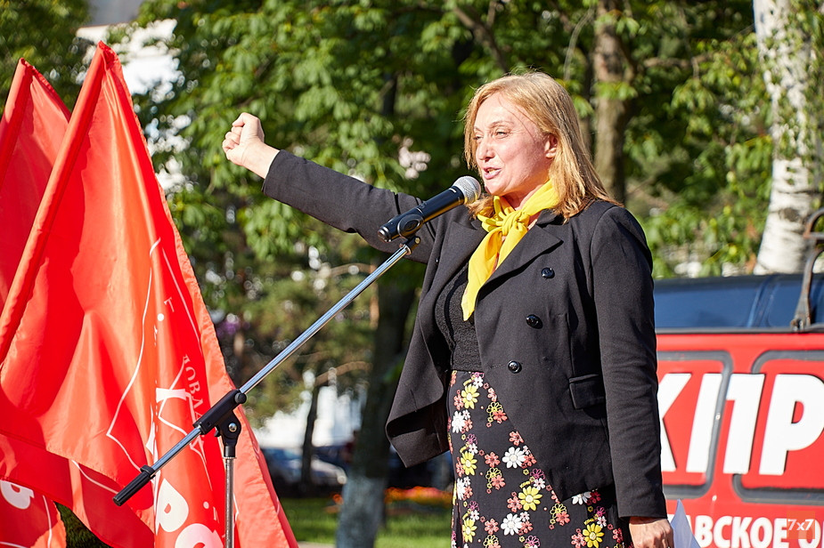 Марина Тихова