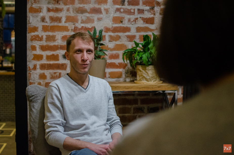 Журналист Денис Камалягин