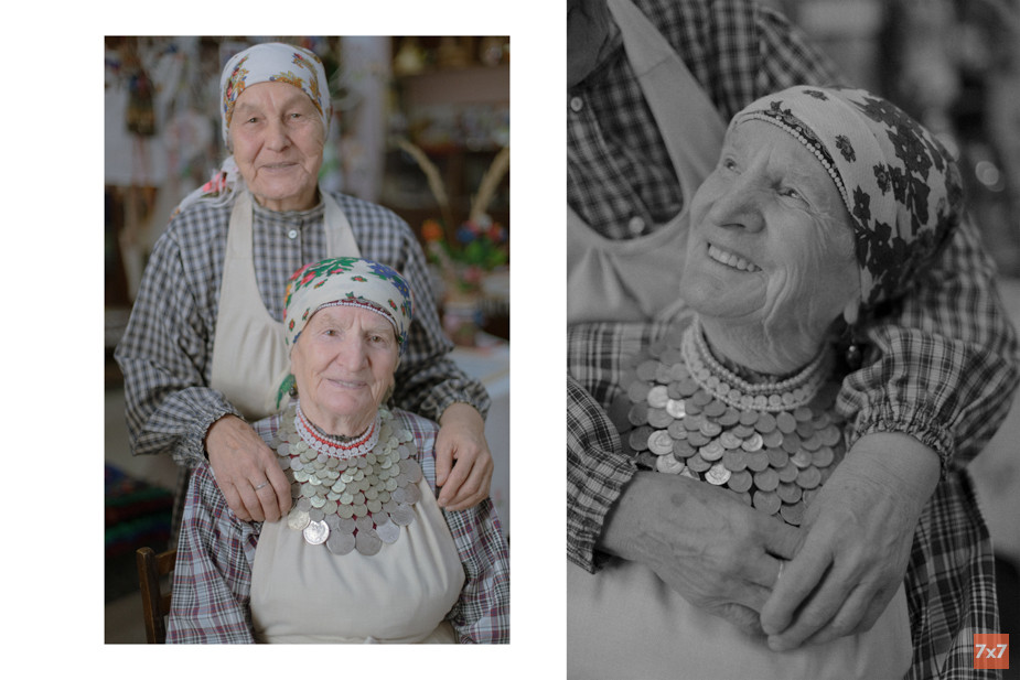 Слева: Граня Ивановна и Зоя Сергеевна, справа: Зоя Сергеевна