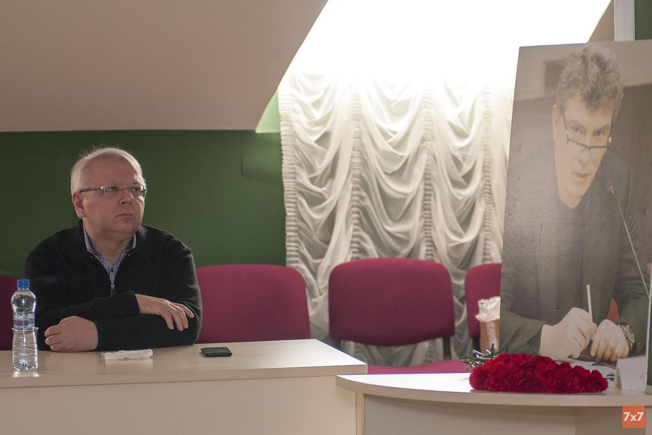 Организатор вечера памяти Немцова Николай Сорокин