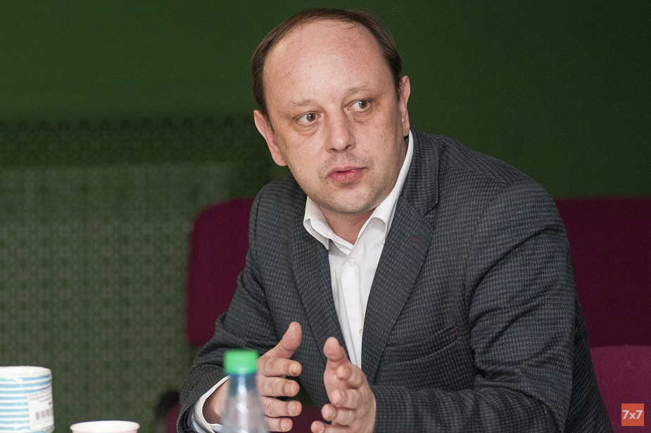 Замдиректора департамента природных ресурсов Сергей Иерусалимский