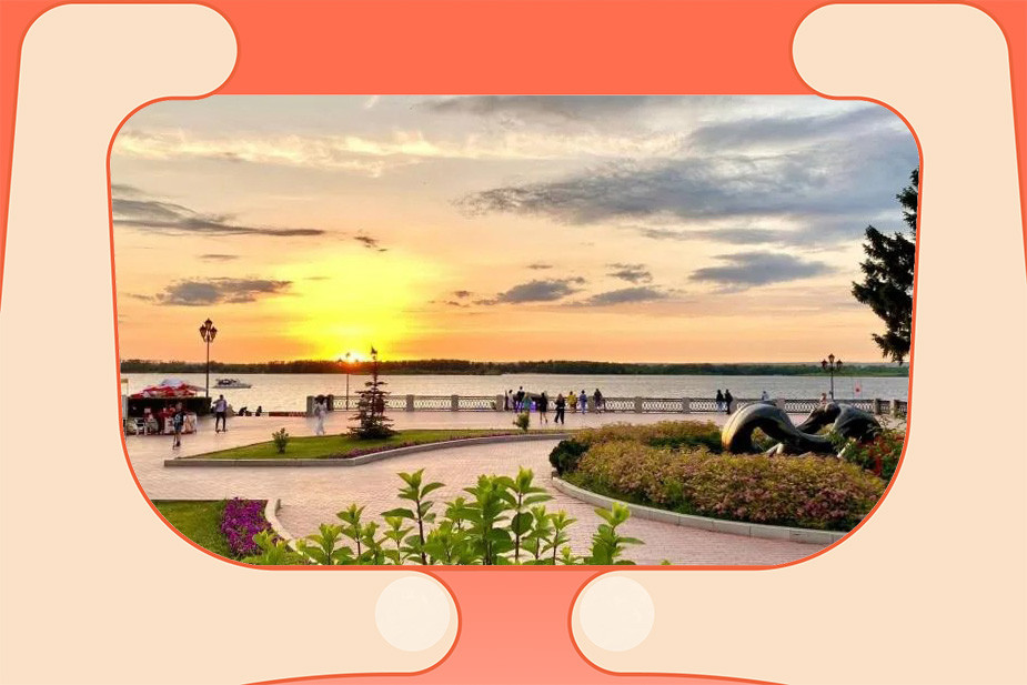 Набережная рядом с Полевым спуском. Фото Ксении Морозовой: https://sovainfo.ru/