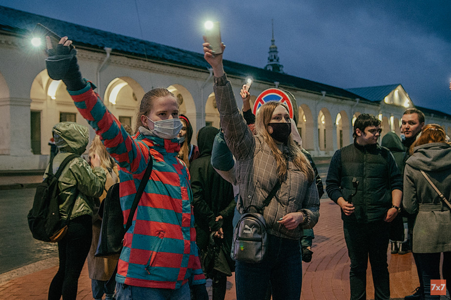 Акция в поддержку Навального 21 апреля в Костроме