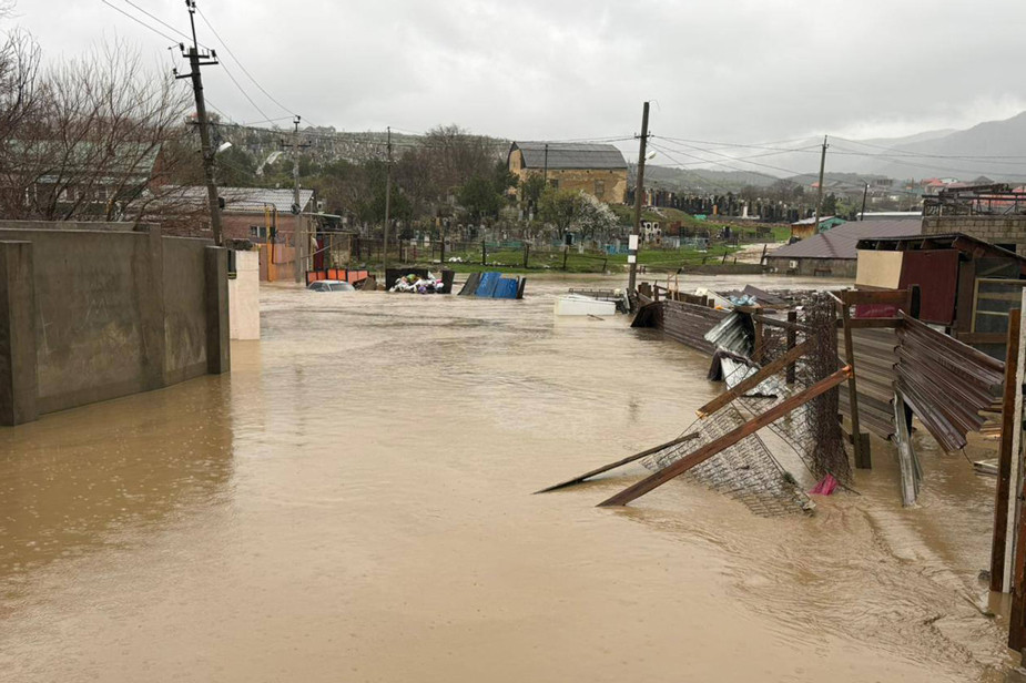 Затопленные улицы Махачкалы, 28 марта 2026 года