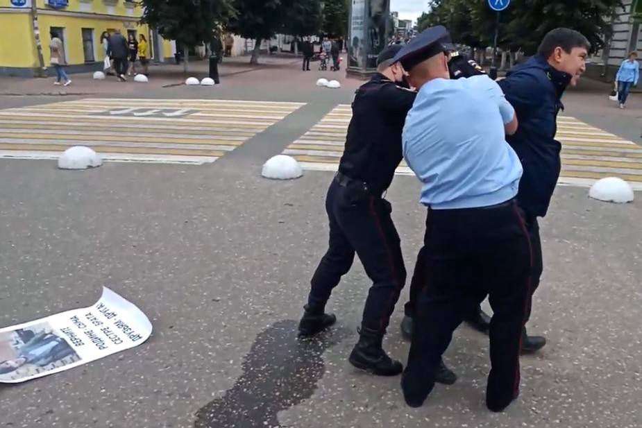 %D0%97%D0%B0%D0%B4%D0%B5%D1%80%D0%B6%D0%B0%D0%BD%D0%B8%D0%B5%20%D0%93%D0%B0%D0%B2%D0%B8%D1%82%D0%B0%20%D0%9C%D1%83%D0%BA%D0%B0%D0%BD%D0%B0%D0%BB%D0%B8%D0%B5%D0%B2%D0%B0.%20%D0%A1%D0%BA%D1%80%D0%B8%D0%BD%D1%88%D0%BE%D1%82%20%D1%81%20%D1%82%D1%80%D0%B0%D0%BD%D1%81%D0%BB%D1%8F%D1%86%D0%B8%D0%B8%20Sota.Vision