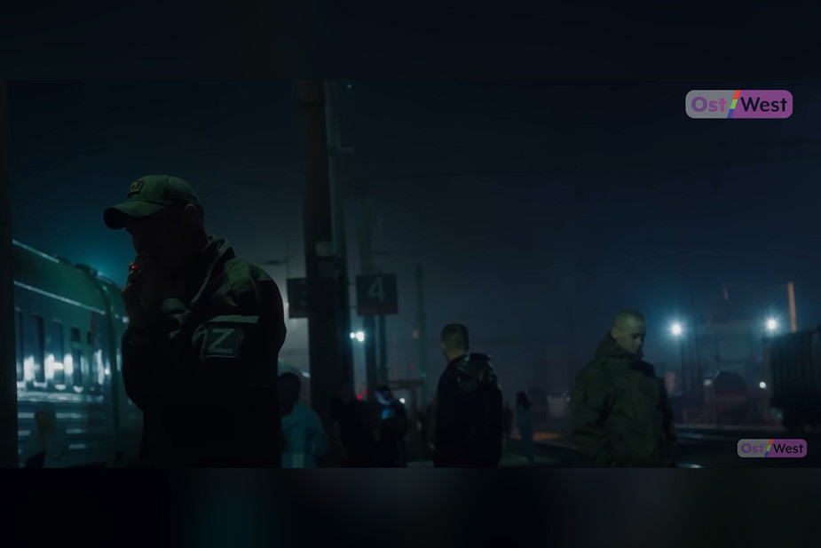 Стоп-кадр из фильма «Спасись и сохранись»