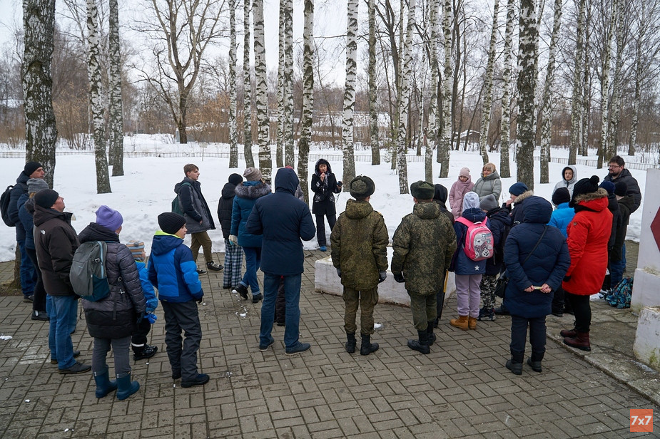 Начало фестиваля снежных фонарей на Ляпинских карьерах
