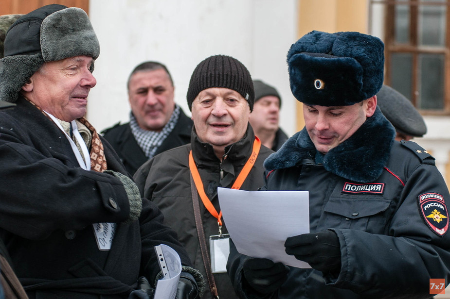 Организаторы митинга Виктор Епифанов и Владимир Орлов 