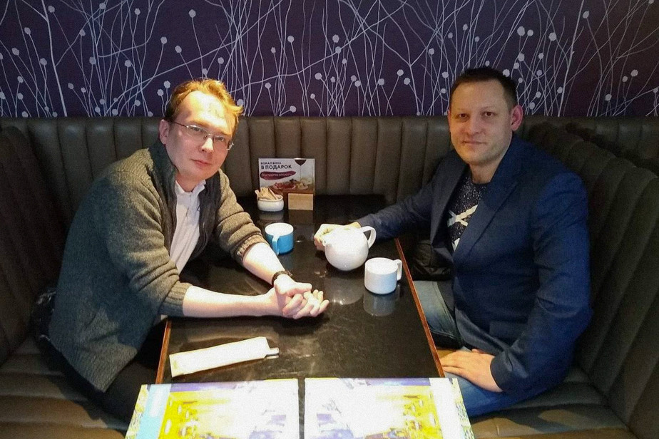 Роман Ивасько на встрече с генсеком партии Олегом Артамоновым