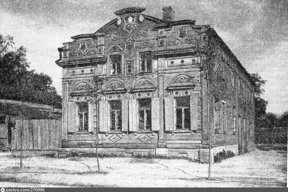 Дом Шестовых