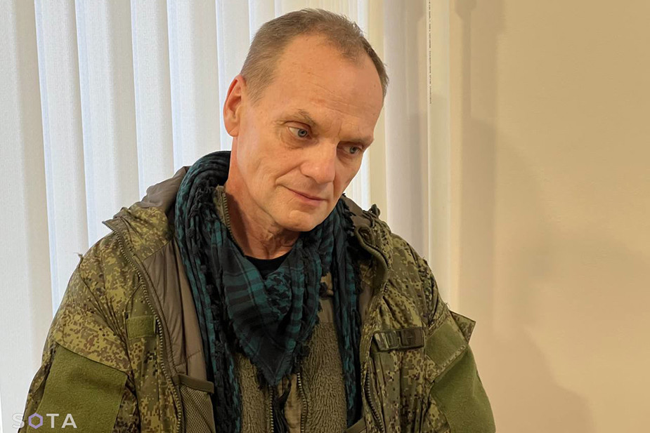 Олег Борисенко